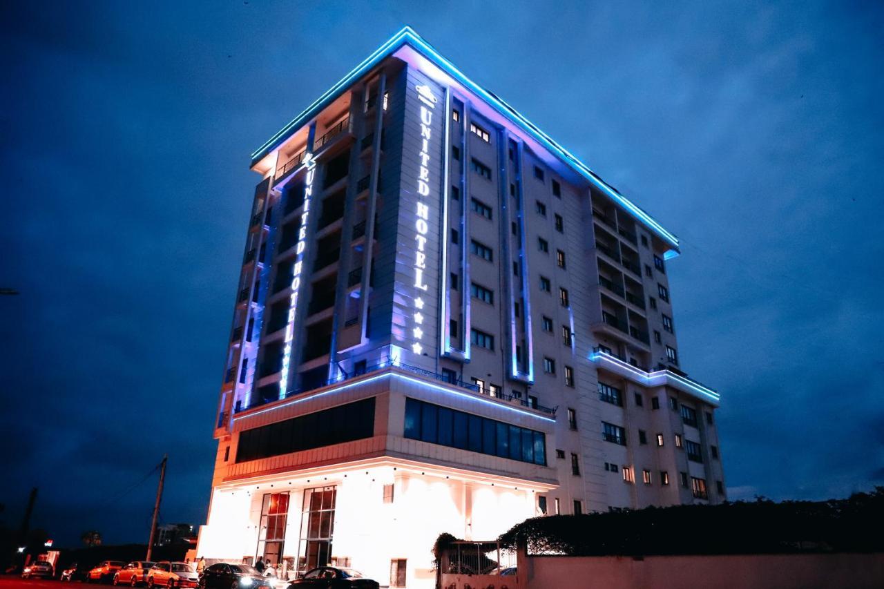 United Hotel International 야운데 외부 사진