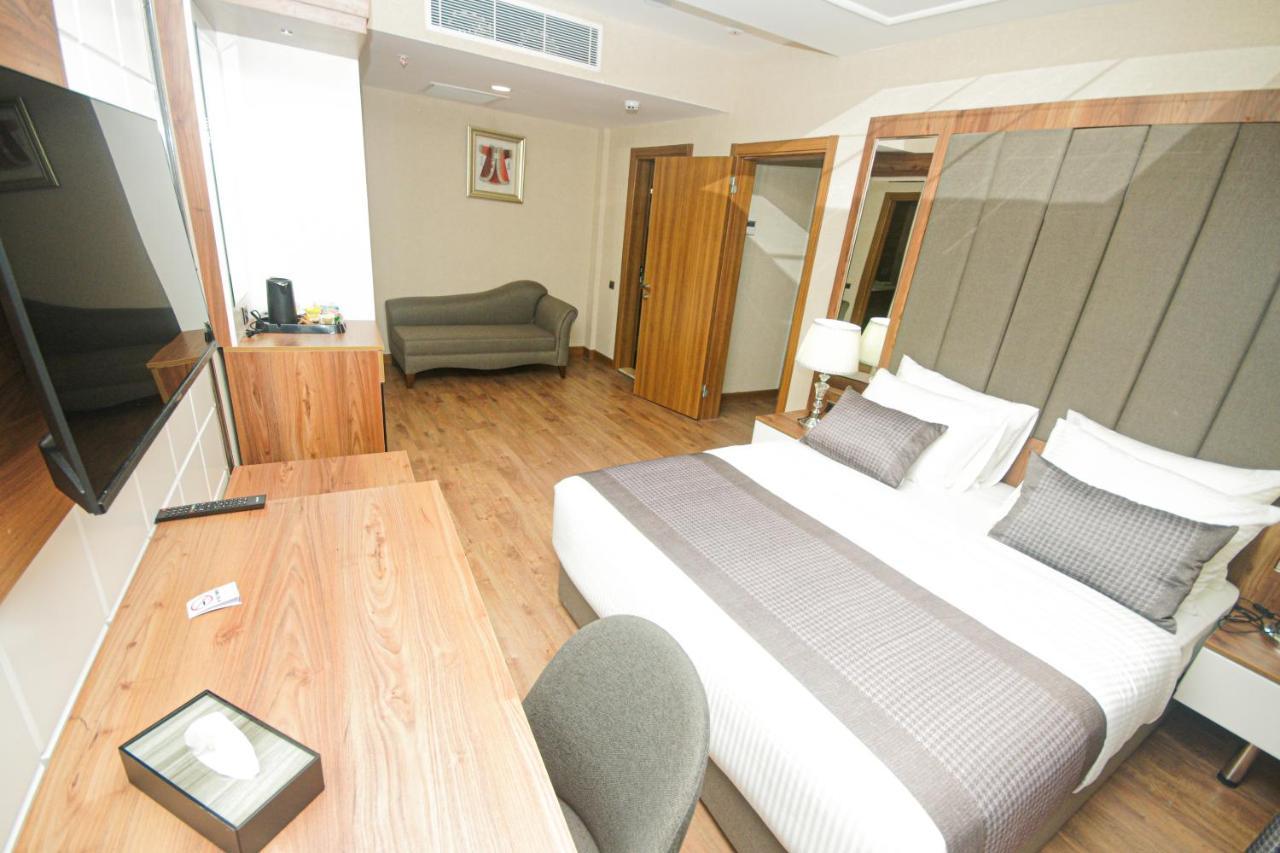 United Hotel International 야운데 외부 사진