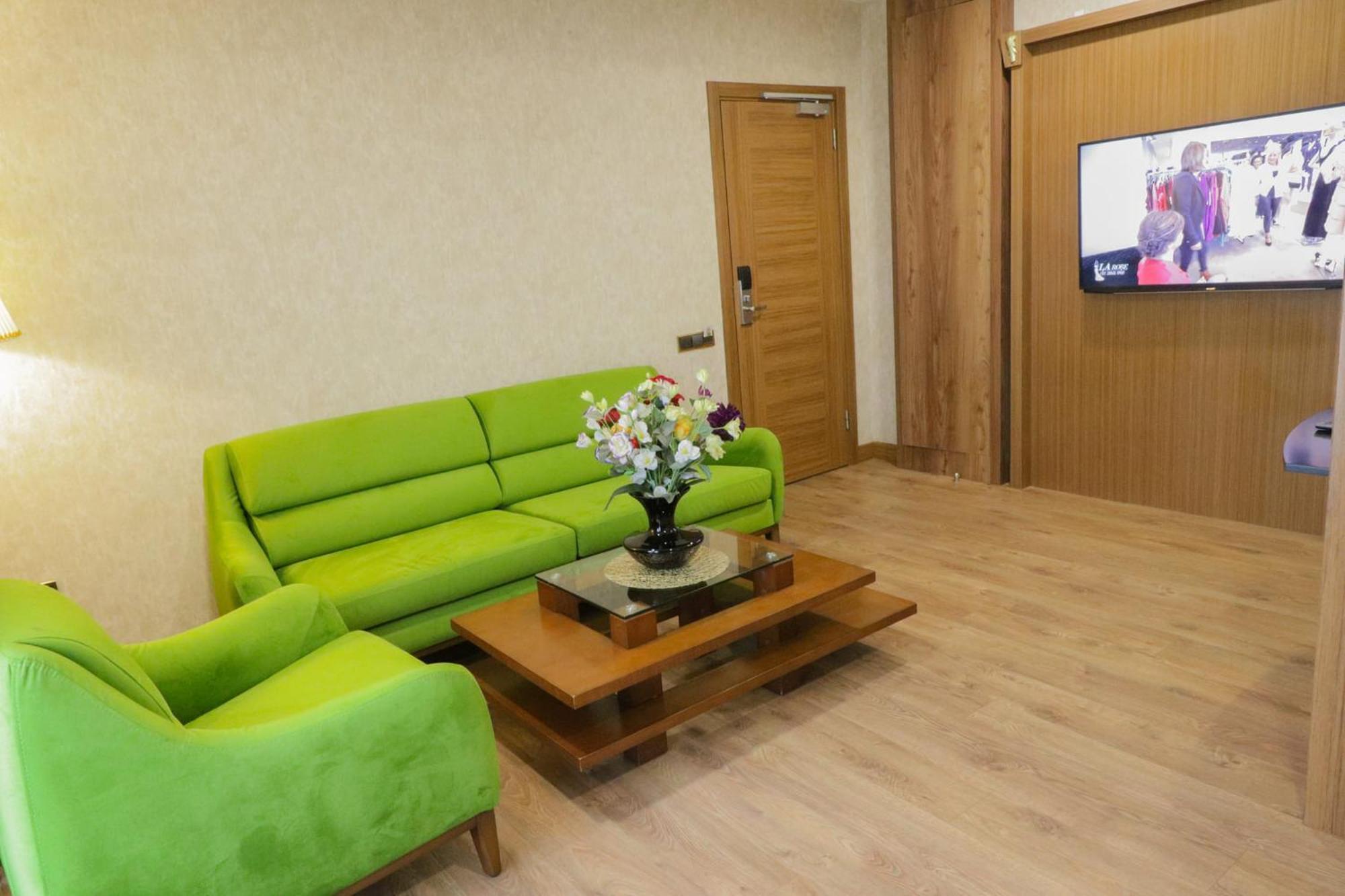 United Hotel International 야운데 외부 사진