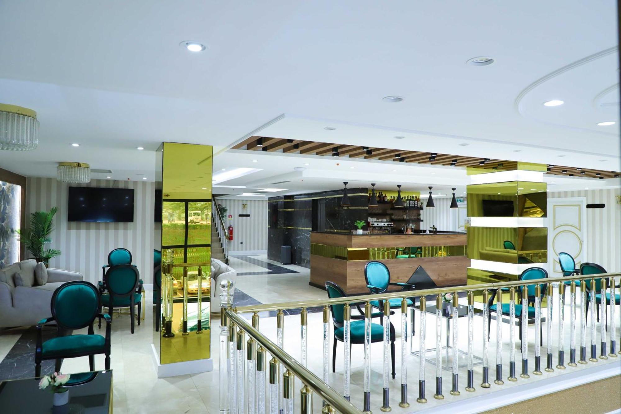 United Hotel International 야운데 외부 사진