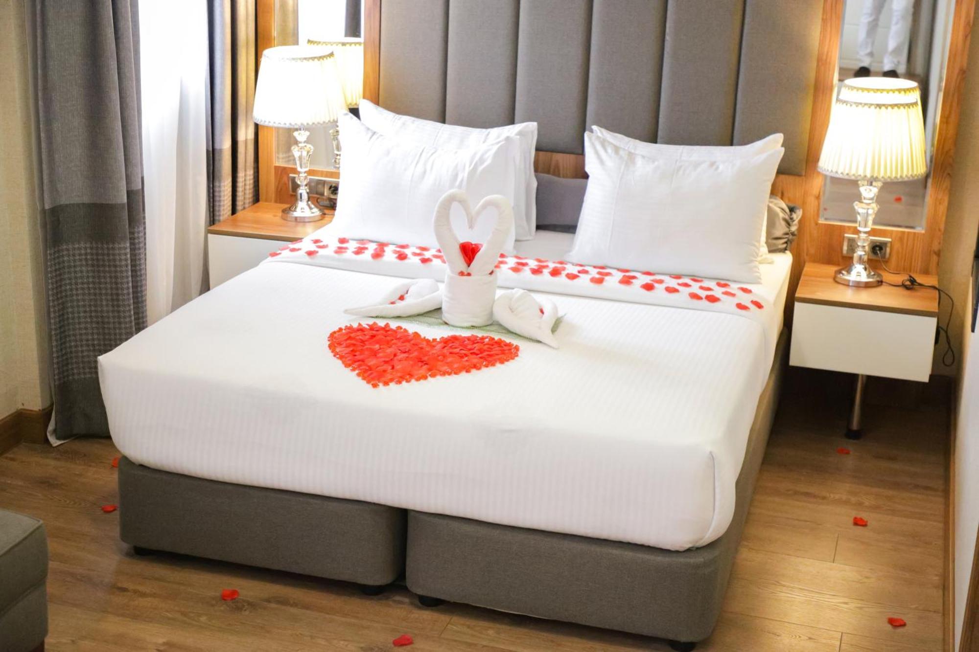 United Hotel International 야운데 외부 사진
